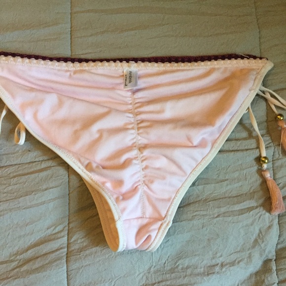 Pale pink bikini with purple & gold accents - Picture 7 of 8